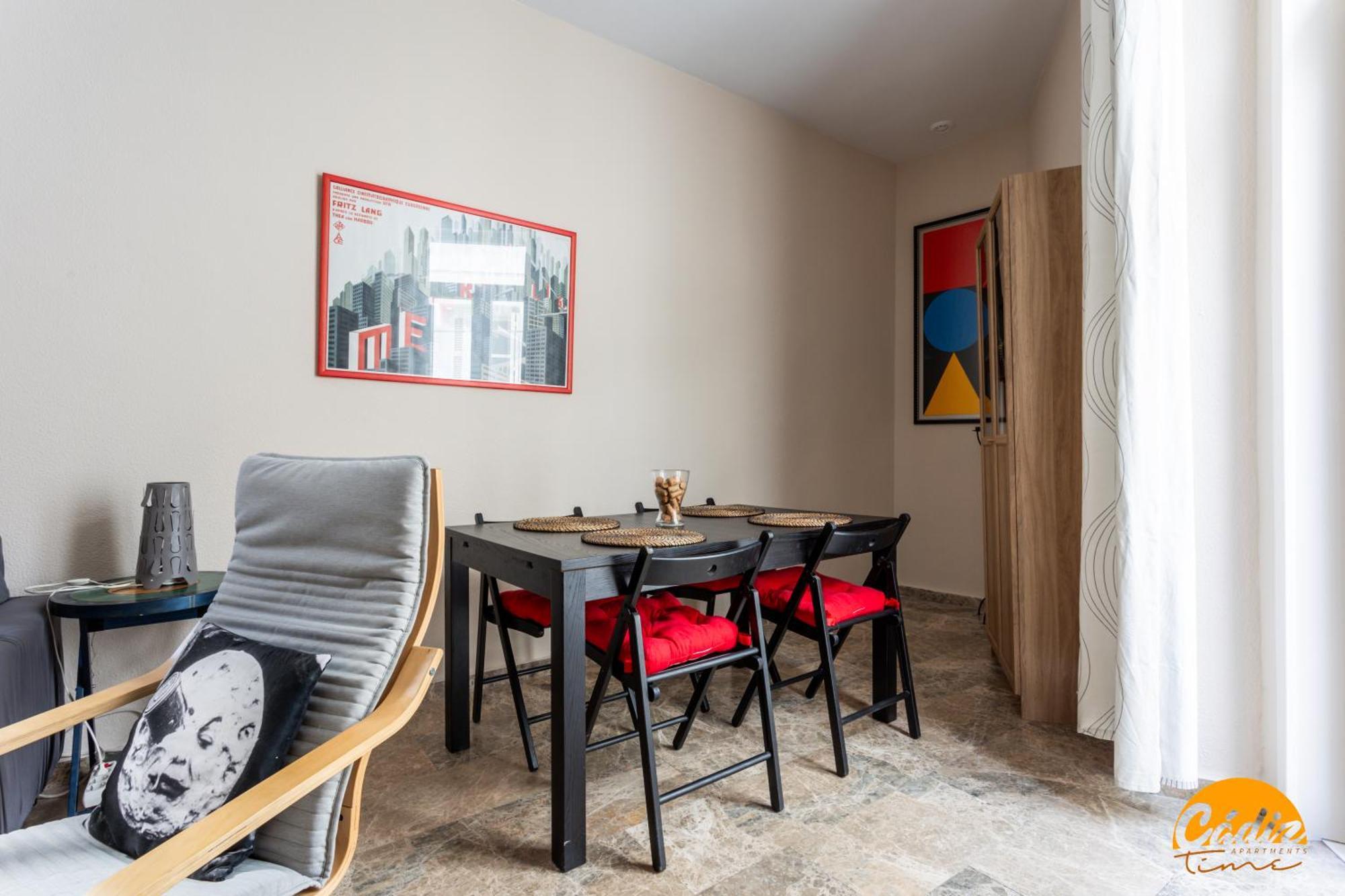 Cadiz Cinema By Cadiz Time Apartment Luaran gambar